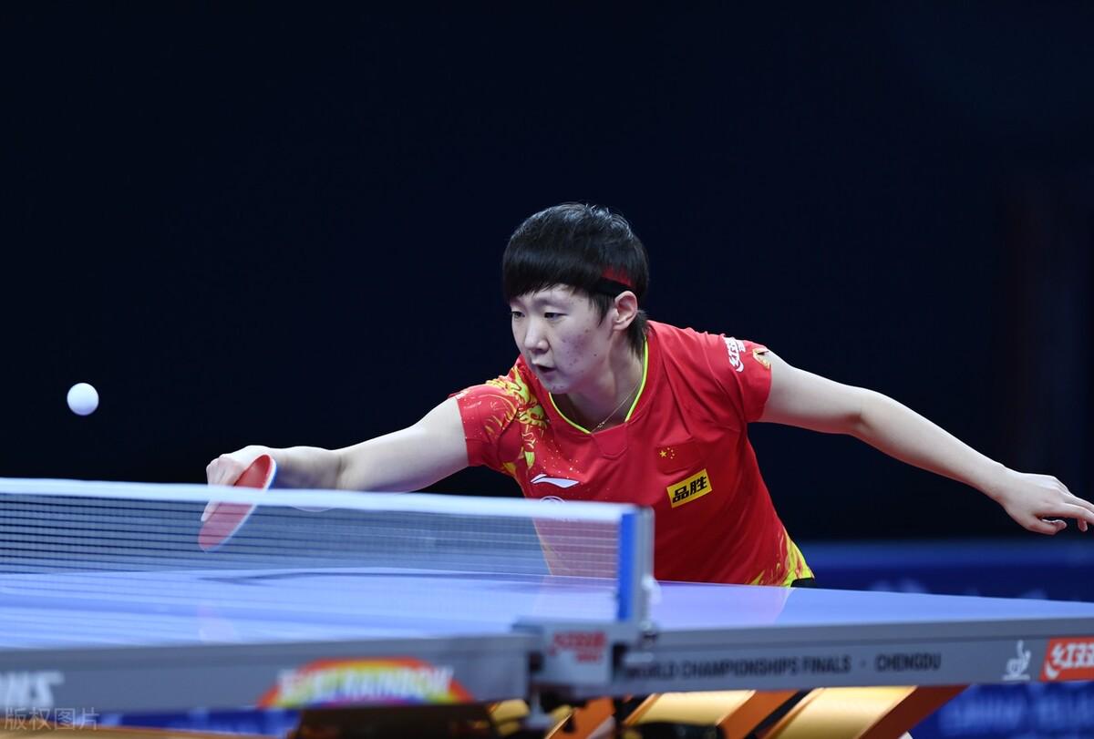 于高强度的 于高强度的