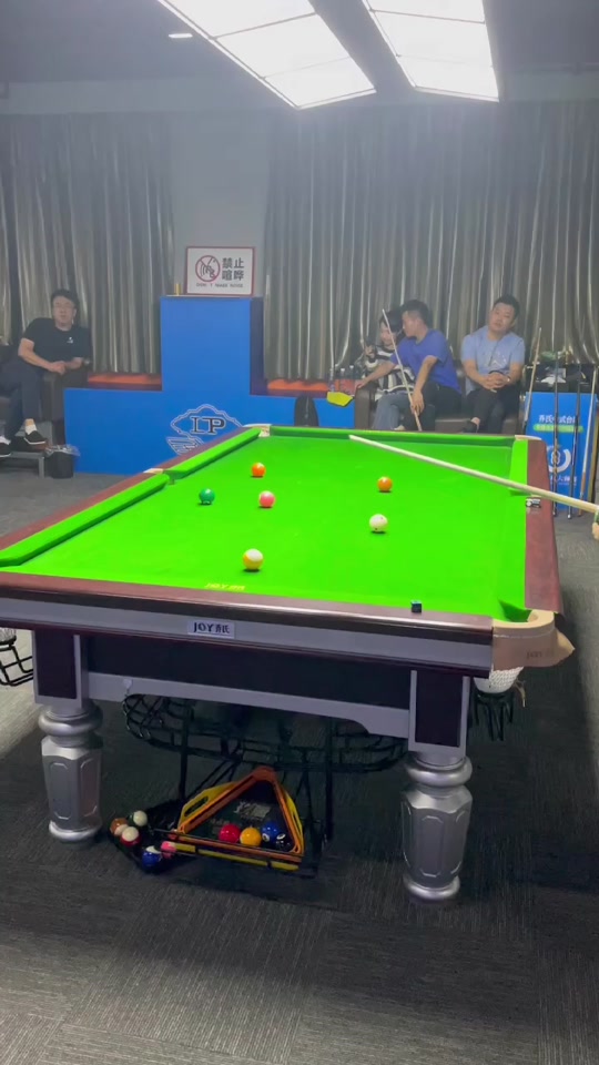 湖人在关键 湖人在关键